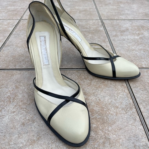 Narcisco Rodriguez White & Black Heels - Picture 7 of 13